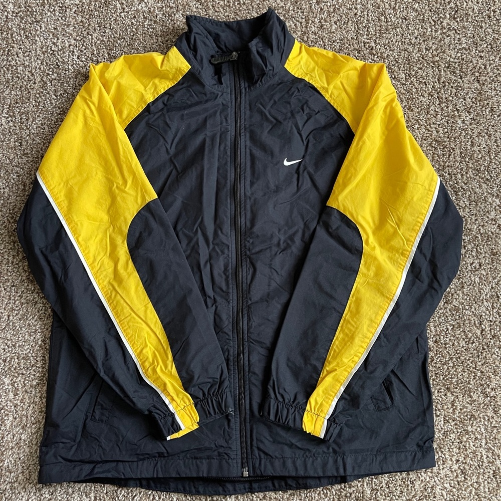 Men’s Nike Windbreaker